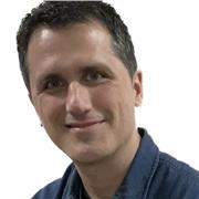 Soy Javier Sánchez, ingeniero y apasionado de la programación y la robótica desde pequeño. Clases para niños/as de 7 a 12 años